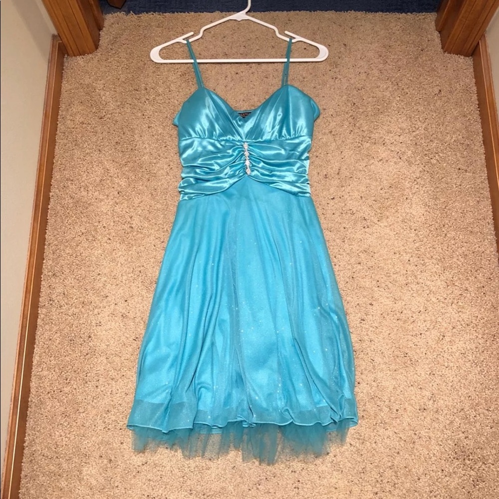 XOXO Collection Formal Dress. Size: M